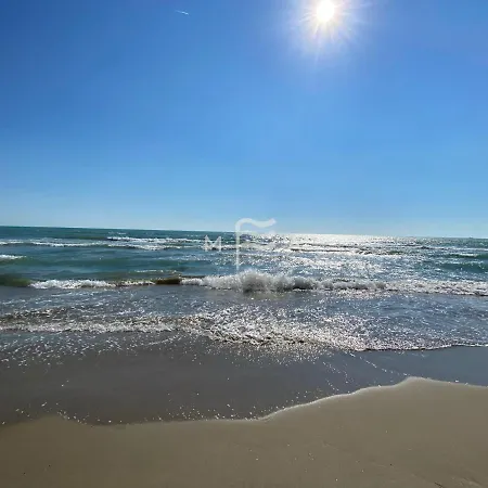 Shkembi I Kavajes 965 * Durres